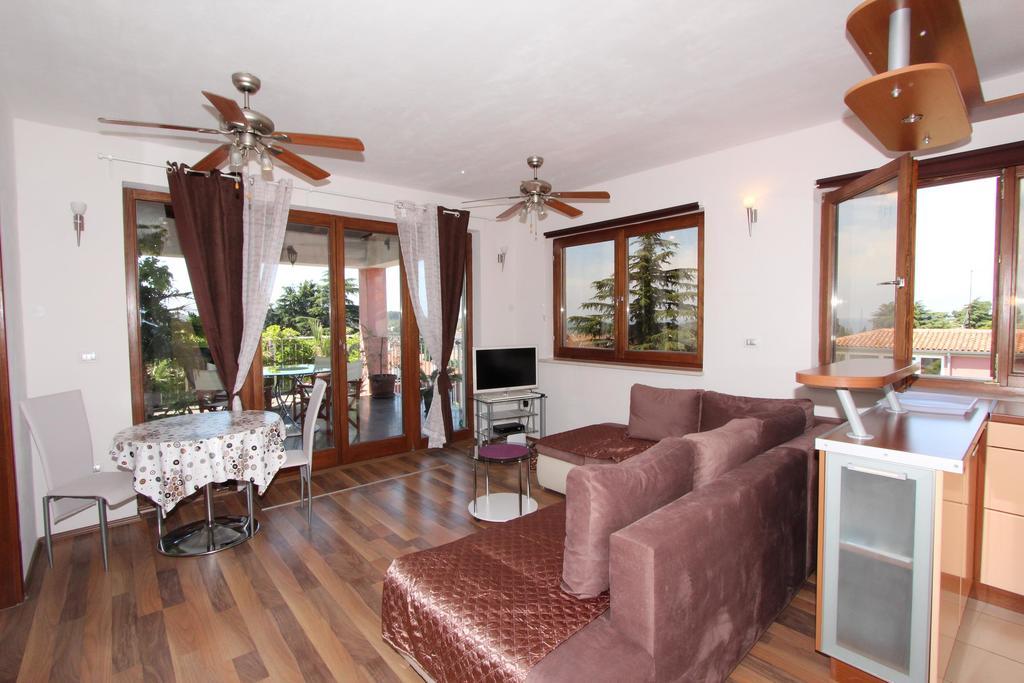 Apartments Horizont Rovinj Extérieur photo